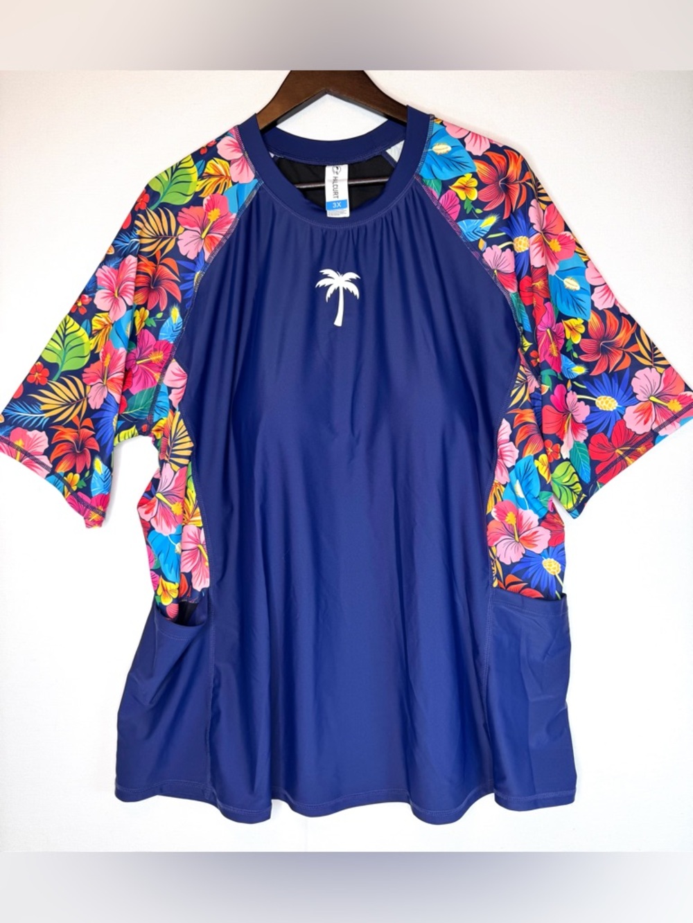 Halcurt NWT Short Sleeve Rash Guard Swim sz 3X blue hibiscus floral beach pocket
